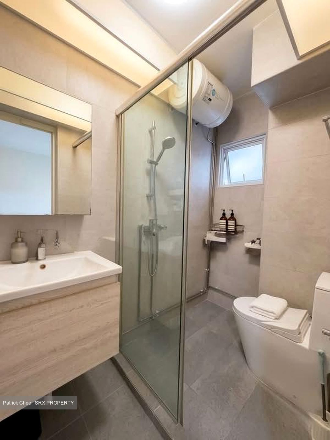 Blk 230 Hougang Avenue 1 (Hougang), HDB Executive #574423871